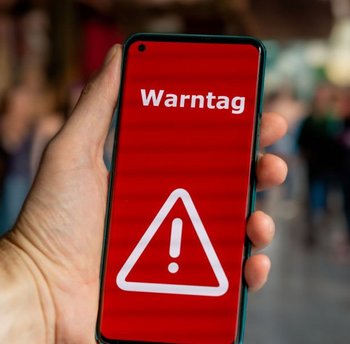 Handy mit Warnsignal